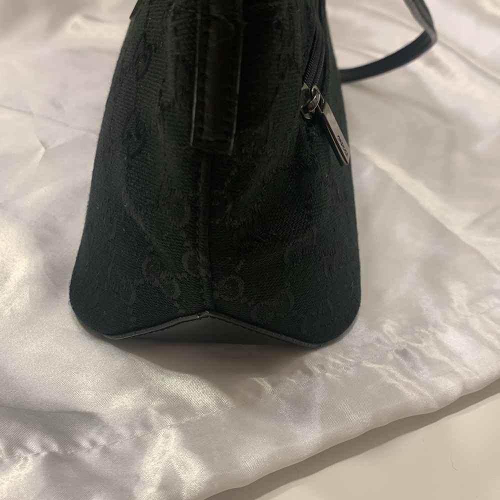 Gucci Boat Pochette Bag - Picture 11 of 16